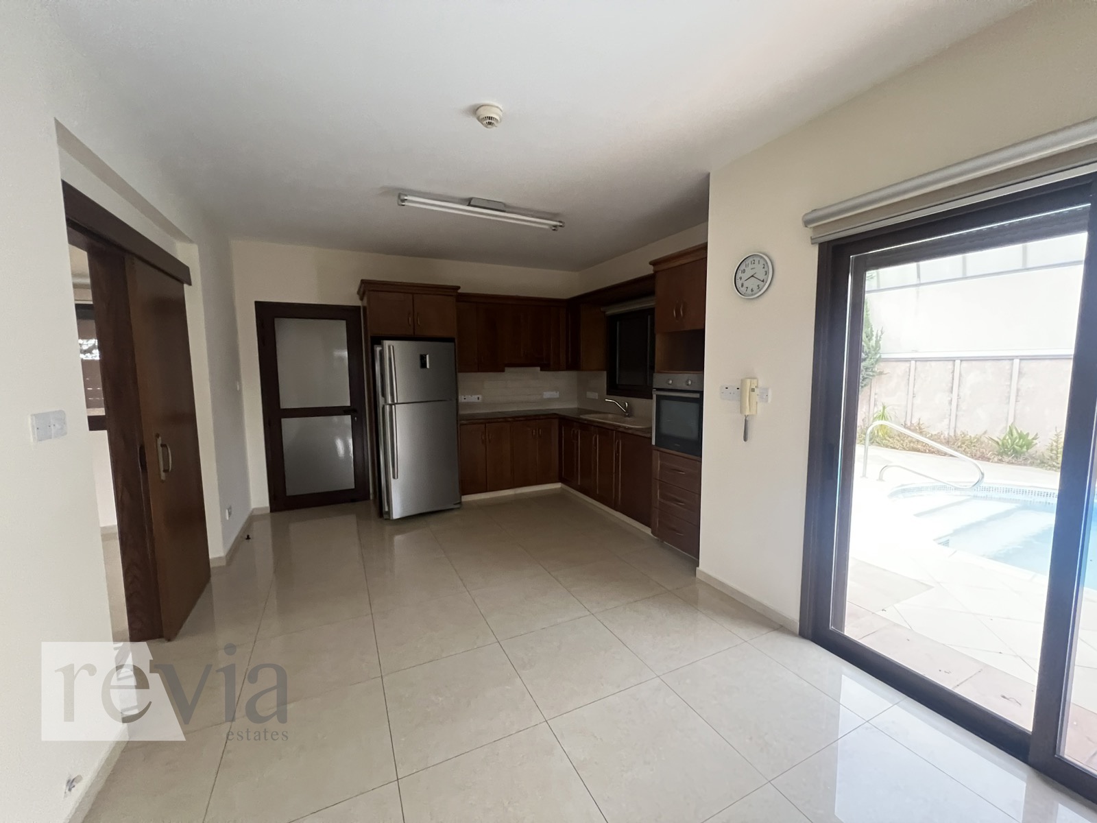 1537774 – Detached house For rent, Parekklisia, 134 sq.m., €2.600