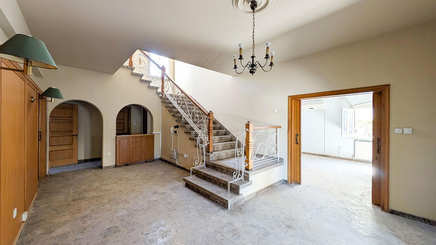Two-storey detached residence in Agios Andreas quarter, Nicosia – id S46007
