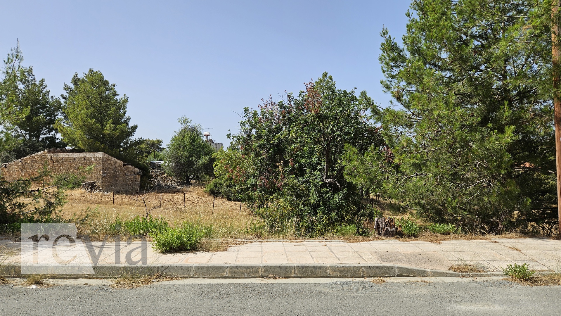 953254 – Land plot For sale, Souni-Zanakia, 713 sq.m., €125.000