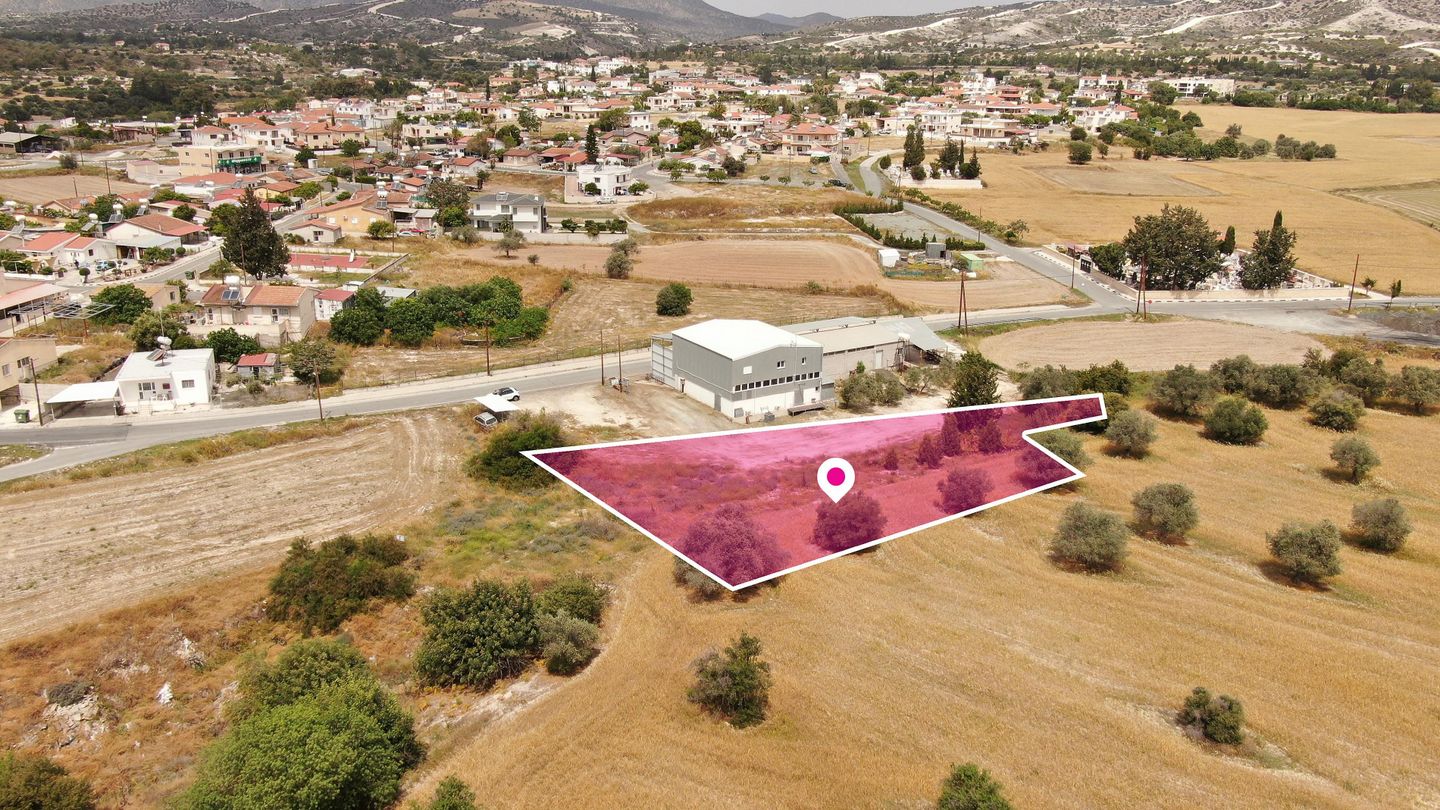 Residential Field in Alethriko, Larnaca – id S3280