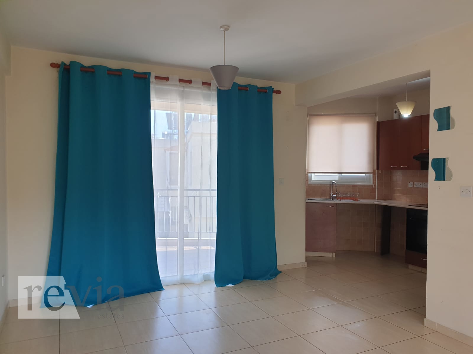 1549214 – Apartment For sale, Mesa Geitonia, 77 sq.m., €275.000