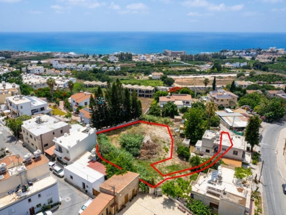 Field in Kissonerga, Paphos – id R8387