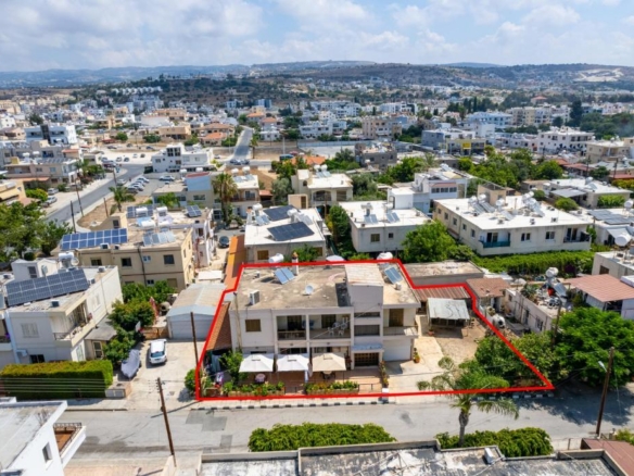Residential building in Geroskipou, Paphos – id R9232