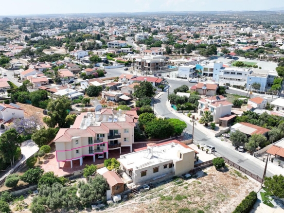 Three-Bedroom Apartment in Episkopi, Limassol – id S9605