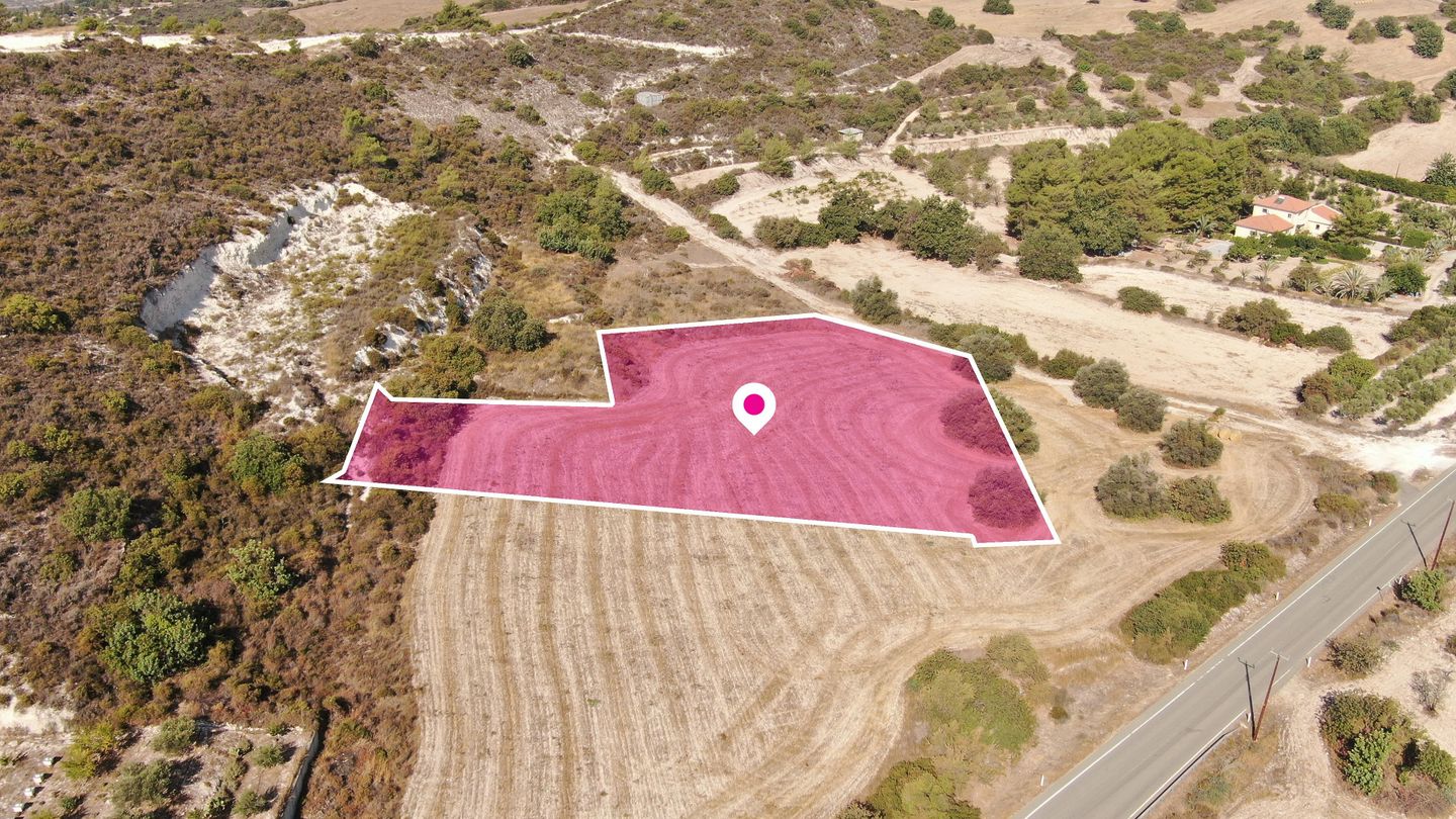 Residential Field in Vavla, Larnaca – id S43780