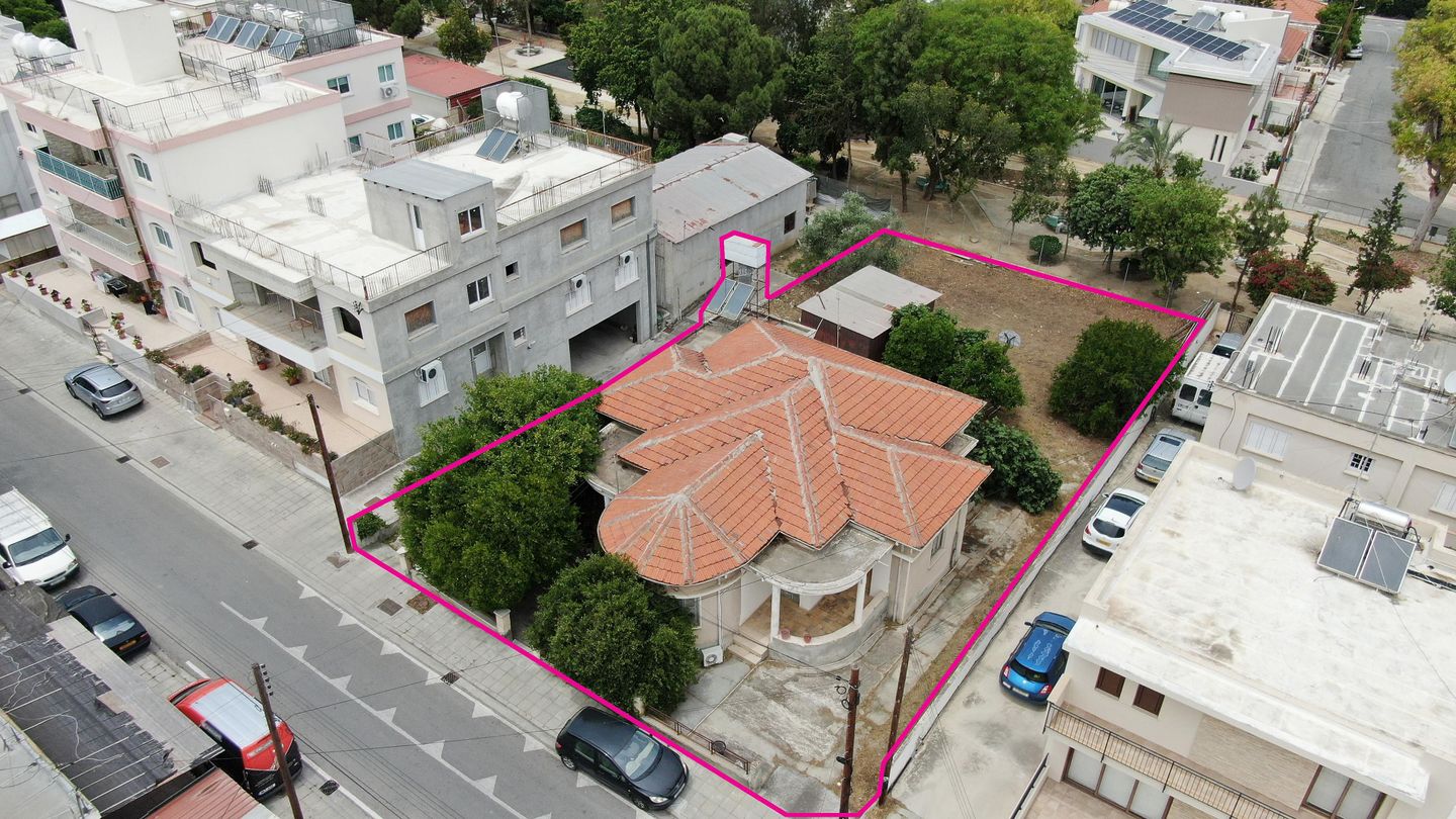 33% Share of a Plot In Kaimakli, Nicosia – id S6125