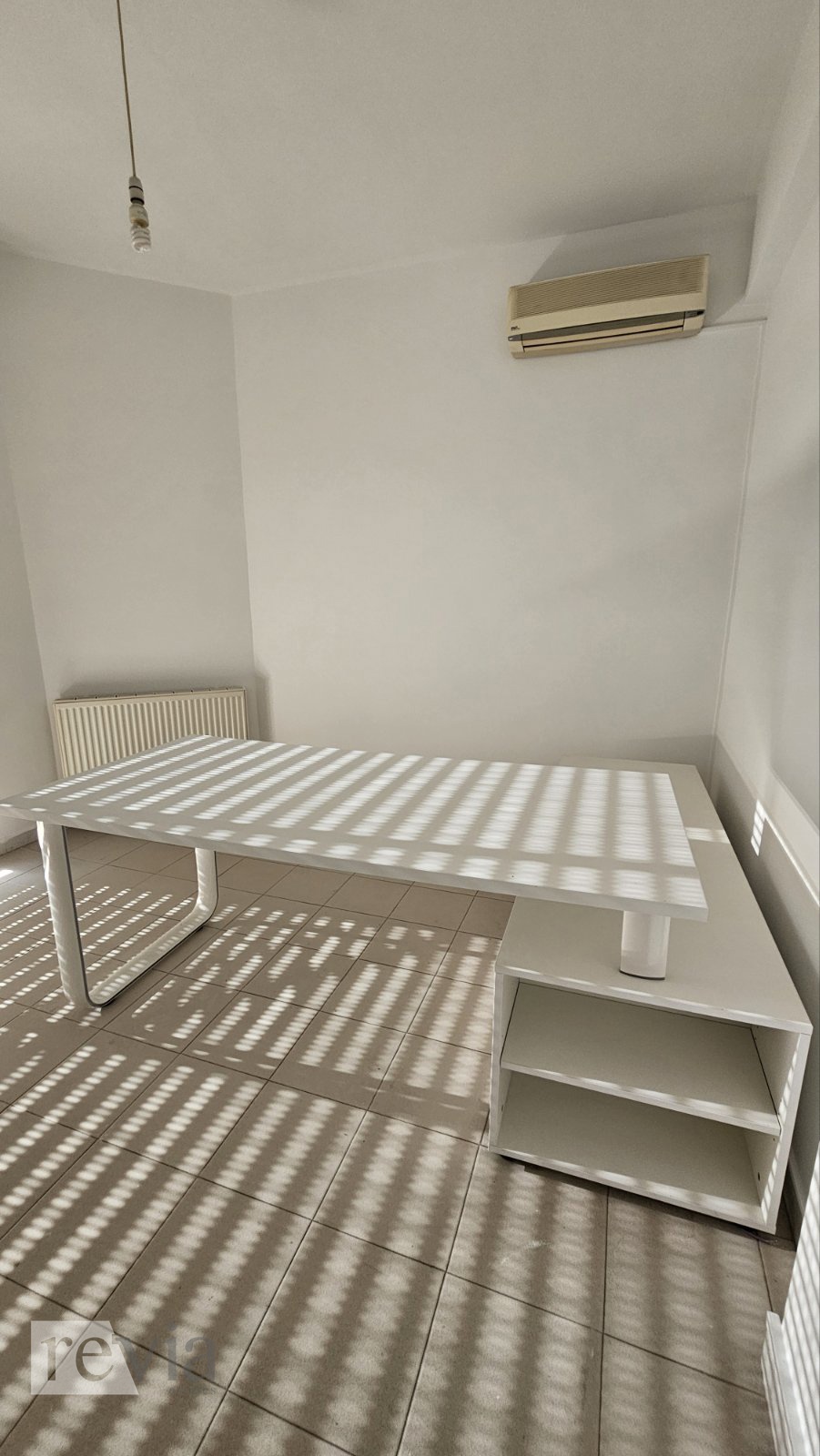 1271668 – Office For rent, Limassol City, 14 sq.m., €580