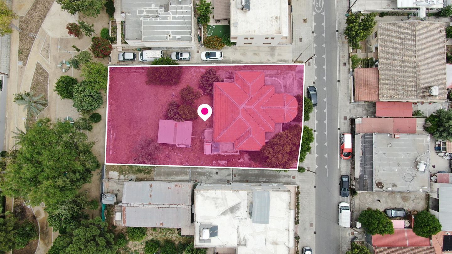 33% Share of a Plot In Kaimakli, Nicosia – id S6125
