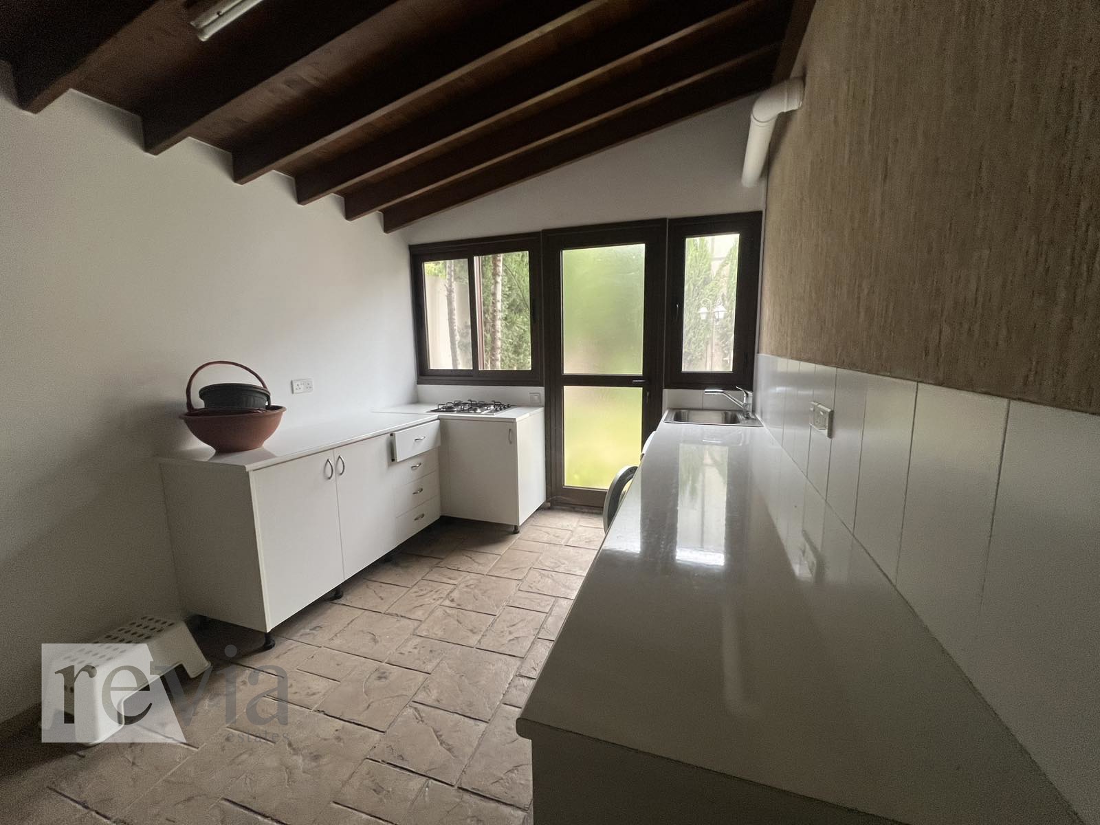 1537774 – Detached house For rent, Parekklisia, 134 sq.m., €2.600