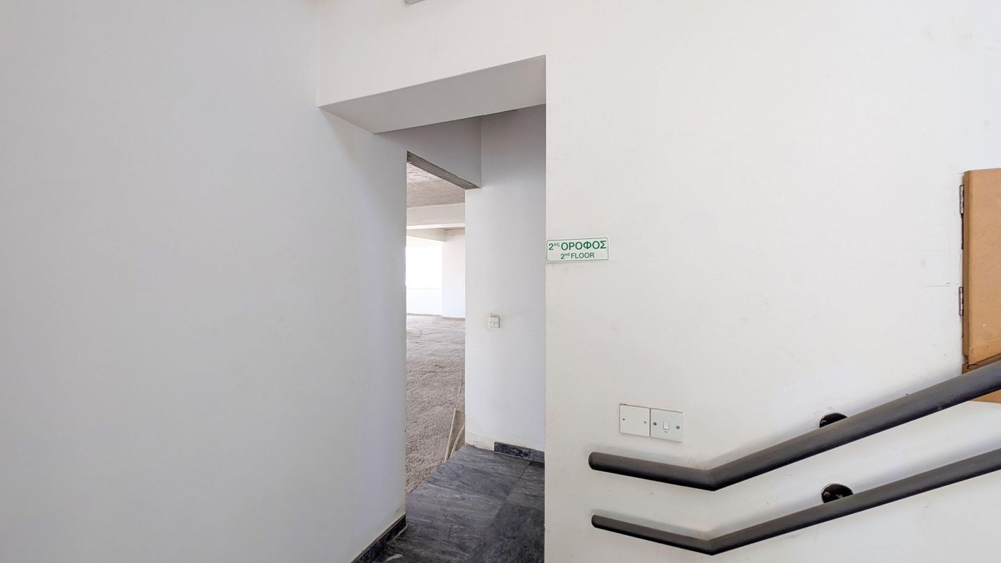 Five-storey incomplete building with a basement in Chryseleousas, Strovolos, Nicosia – id S45994