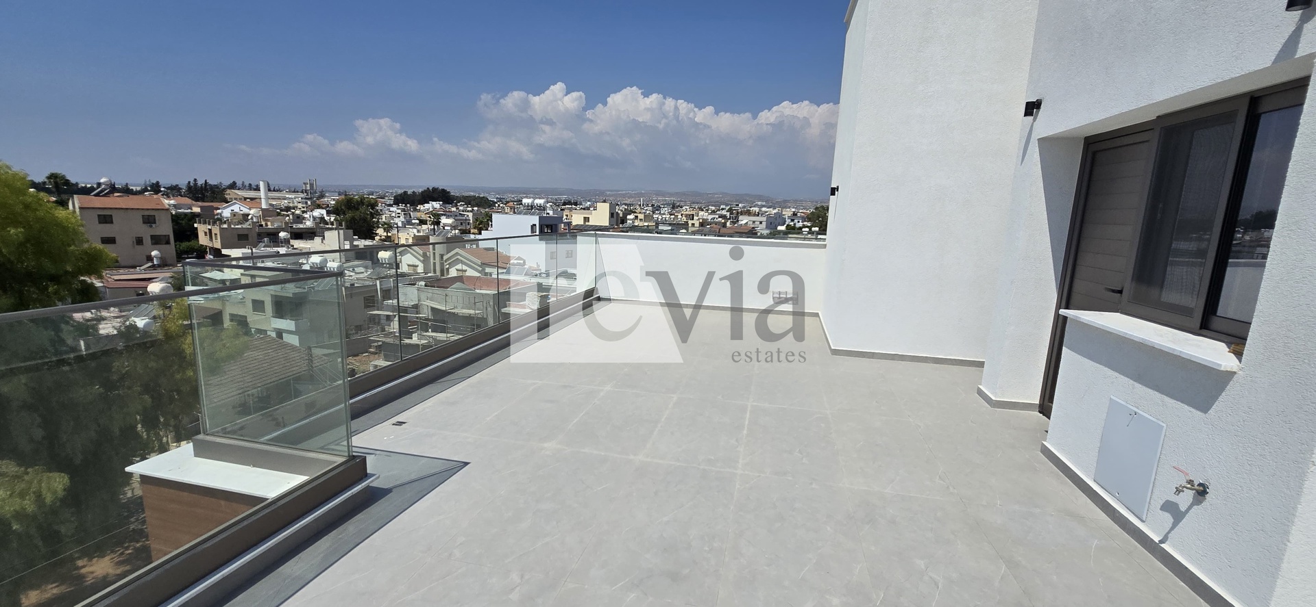 b49ac0b566fd4232afc8852981bb4b93 2347512 – Apartment For sale, Limassol City, 124,90 sq.m., €400.000