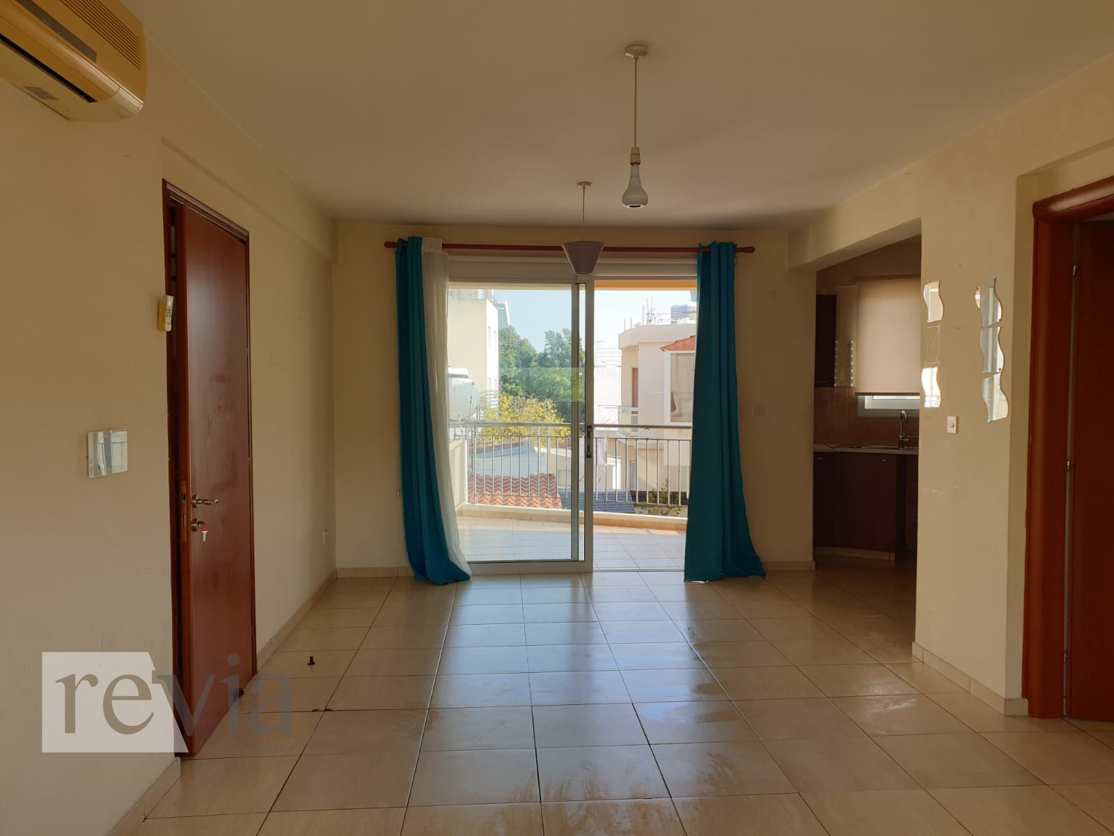 1549214 – Apartment For sale, Mesa Geitonia, 77 sq.m., €275.000