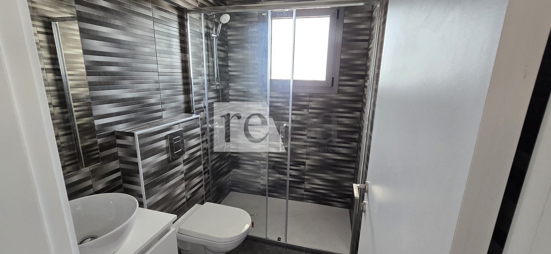 bc043c2654b94107a85e6a485ff3ffaf 2347512 – Apartment For sale, Limassol City, 124,90 sq.m., €400.000