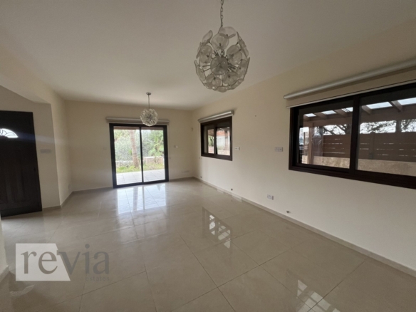 1537774 – Detached house For rent, Parekklisia, 134 sq.m., €2.600