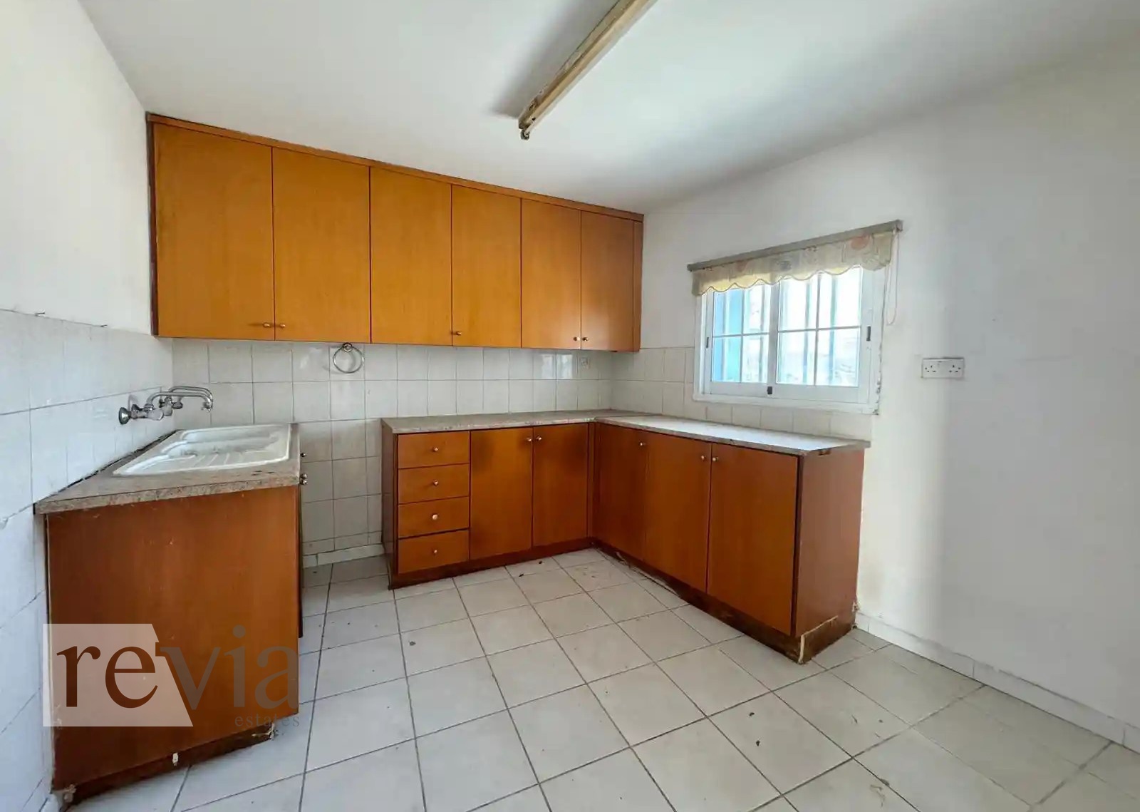 1126504 – Detached house For sale, Trachoni, 80 sq.m., €197.000