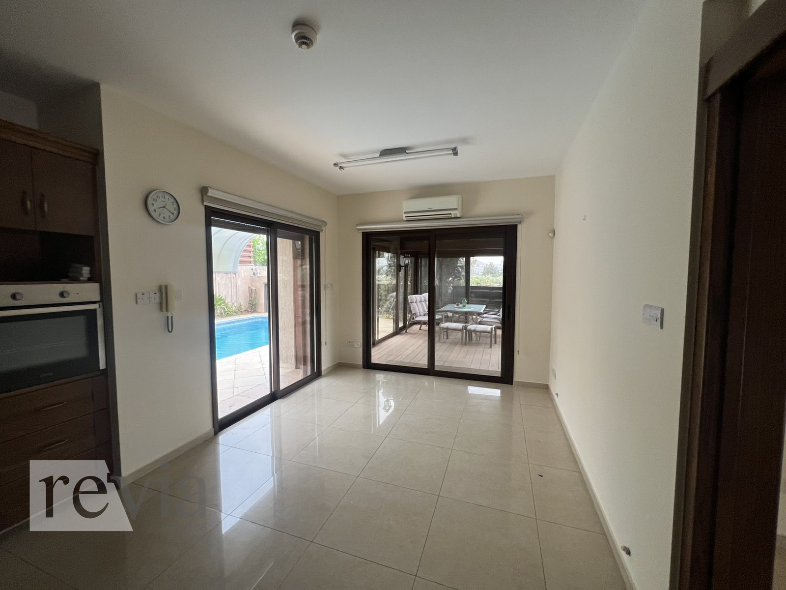 1537774 – Detached house For rent, Parekklisia, 134 sq.m., €2.600