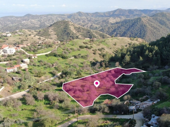 Residential field located in Pigenia, Nicosia – id S42182