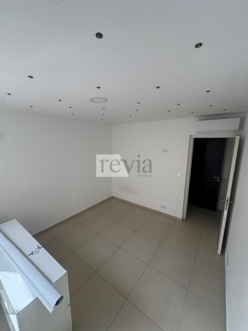 e7338c356bf64205a97730549b1dc484 2507744 – Apartment For sale, Limassol City, 87 sq.m., €240.000