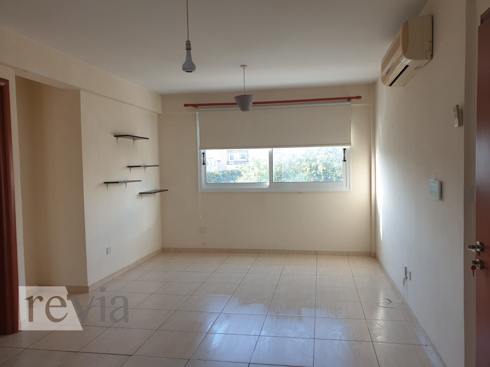 1549214 – Apartment For sale, Mesa Geitonia, 77 sq.m., €275.000