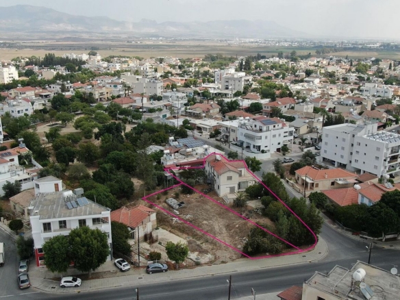 Two commercial  plots in Kaimakli, Nicosia. – id S44947