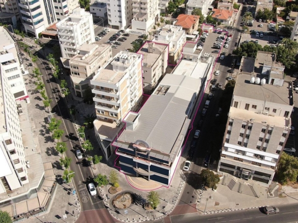 Mixed Use Commercial building in Trypiotis, Nicosia – id S44959