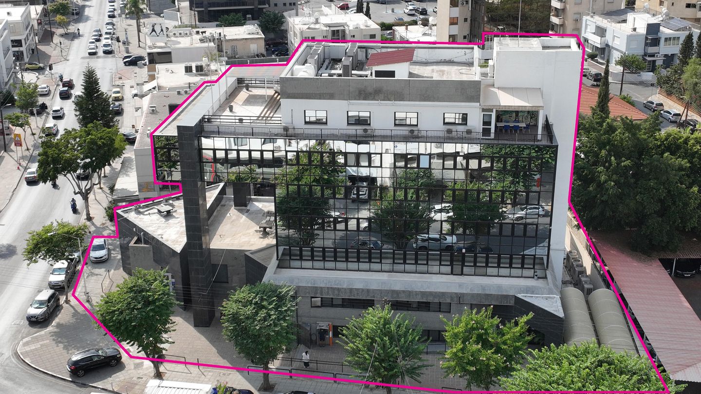Commercial Building, City Center, Limassol. – id S45194