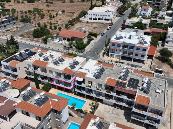 Two-Bedroom Apartment in Mesa Chorio, Paphos – id S42088