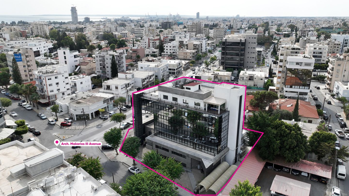 Commercial Building, City Center, Limassol. – id S45194