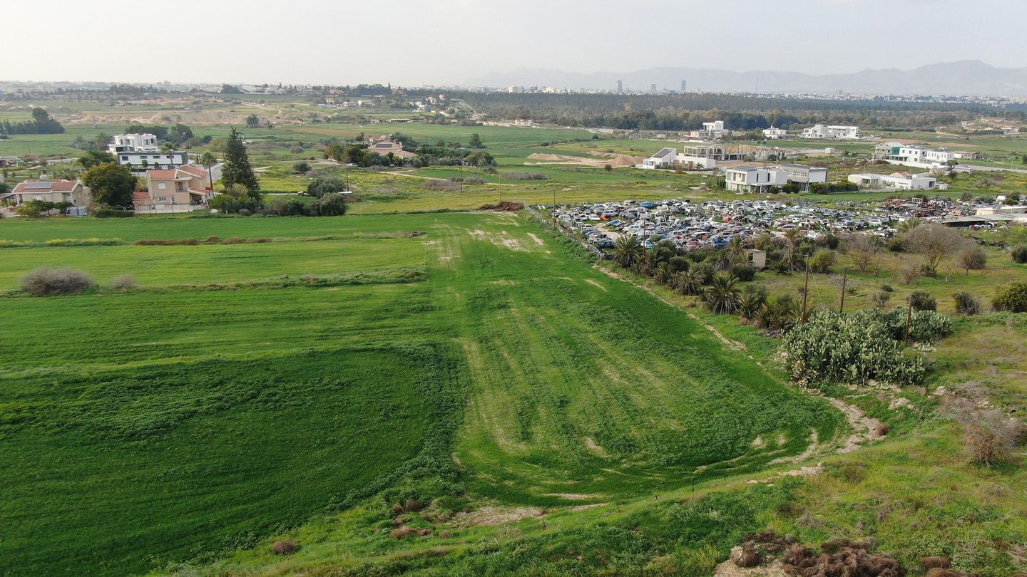 Residential field in Geri, Nicosia – id S20269