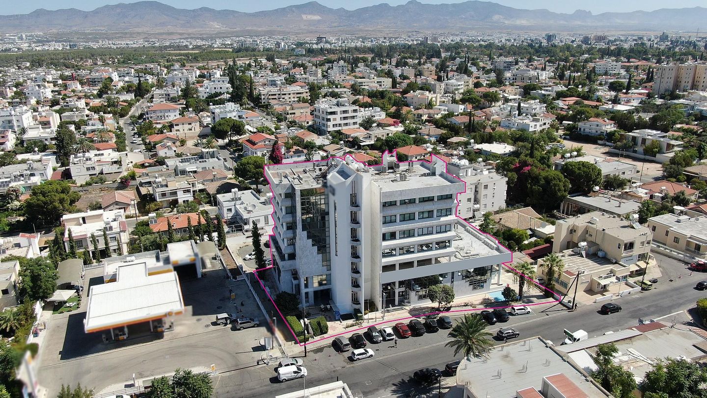 Investment Opportunity in a commercial building in Agios Dometios, Nicosia – id S45508
