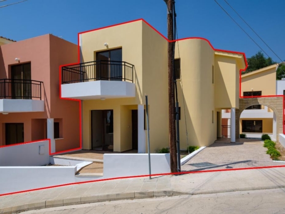 3 bedroom maisonette in Pegeia, Paphos – id R8931