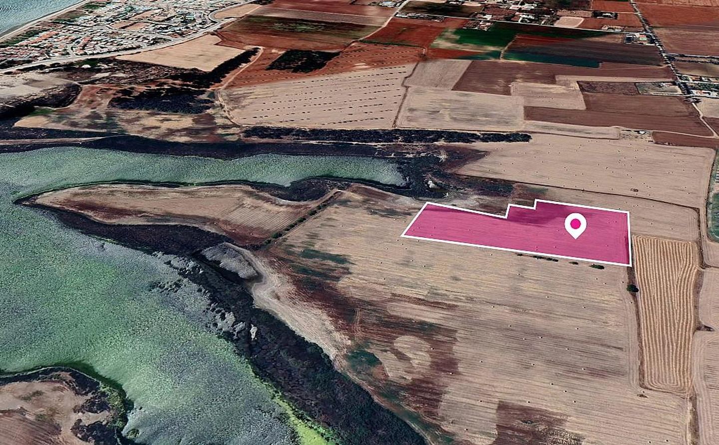 Touristic Field in Dromolaxia-Meneou, Larnaca – id S40179