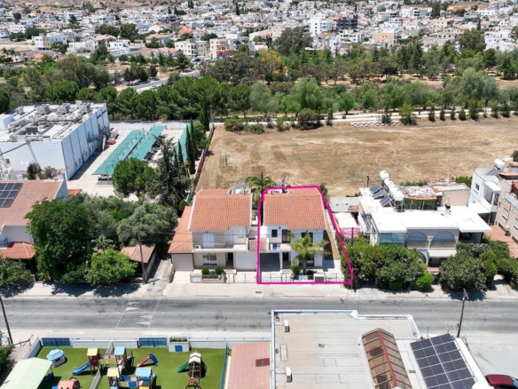Three-Bedroom House with Attic in Agia Paraskevi, Lakatamia, Nicosia – id S32392