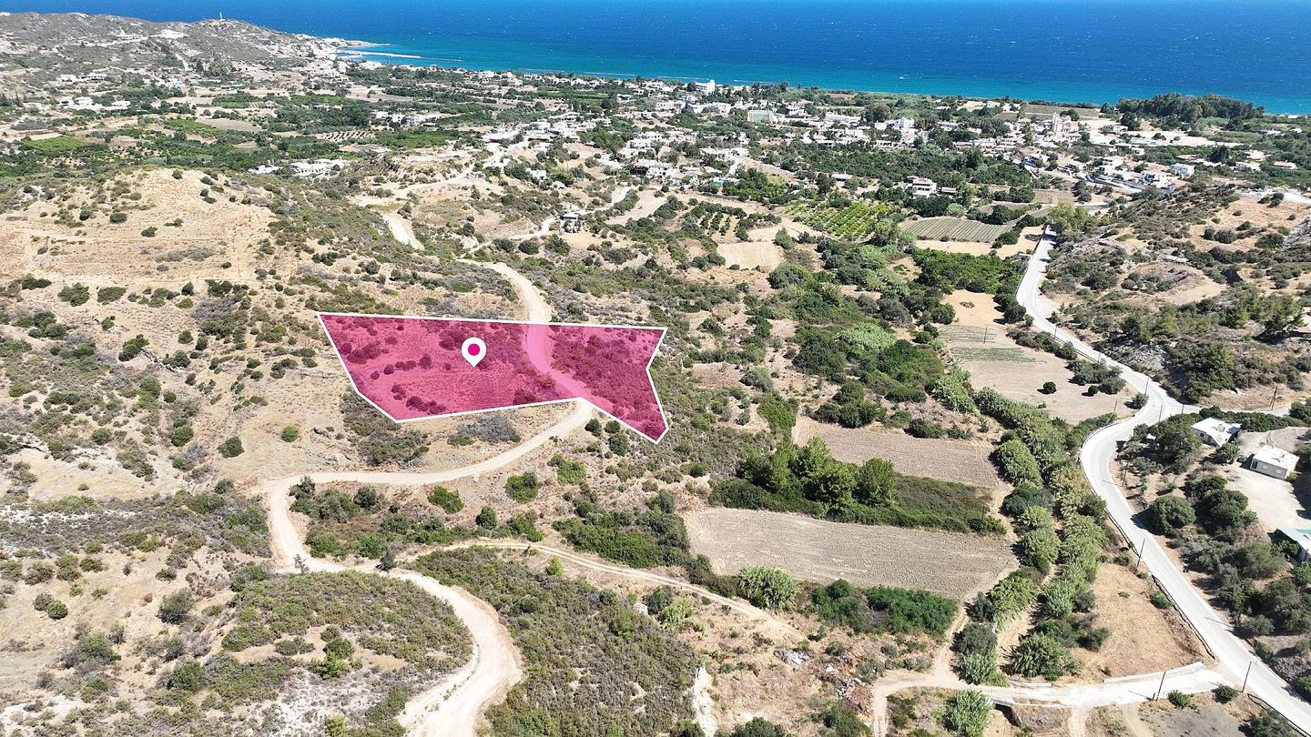 Residential Field in Kato Pyrgos, Nicosia – id S44765