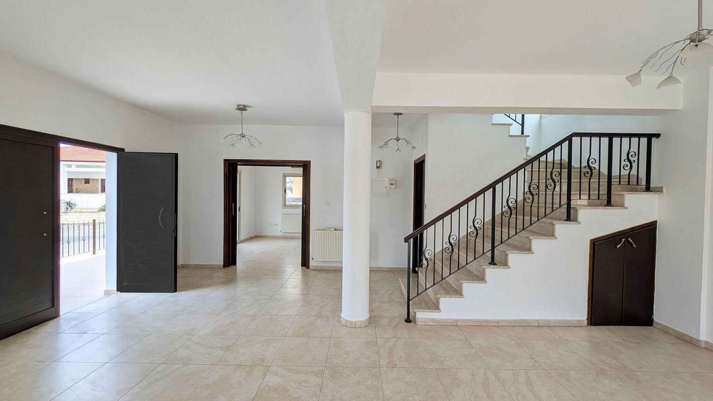 Three-Bedroom House in Apostolos Loukas Quarter, Aradippou, Larnaca – id S32325