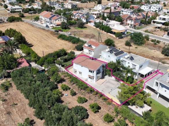 Three-bedroom detached house in Tseri, Nicosia – id S690