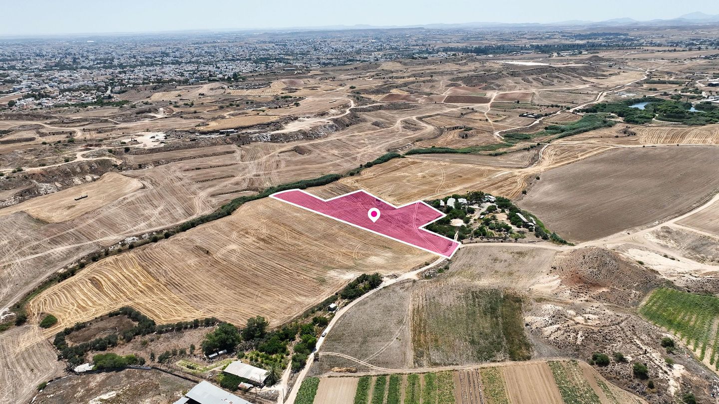 Agricultural field in Pano Deftera, Nicosia – id S31003