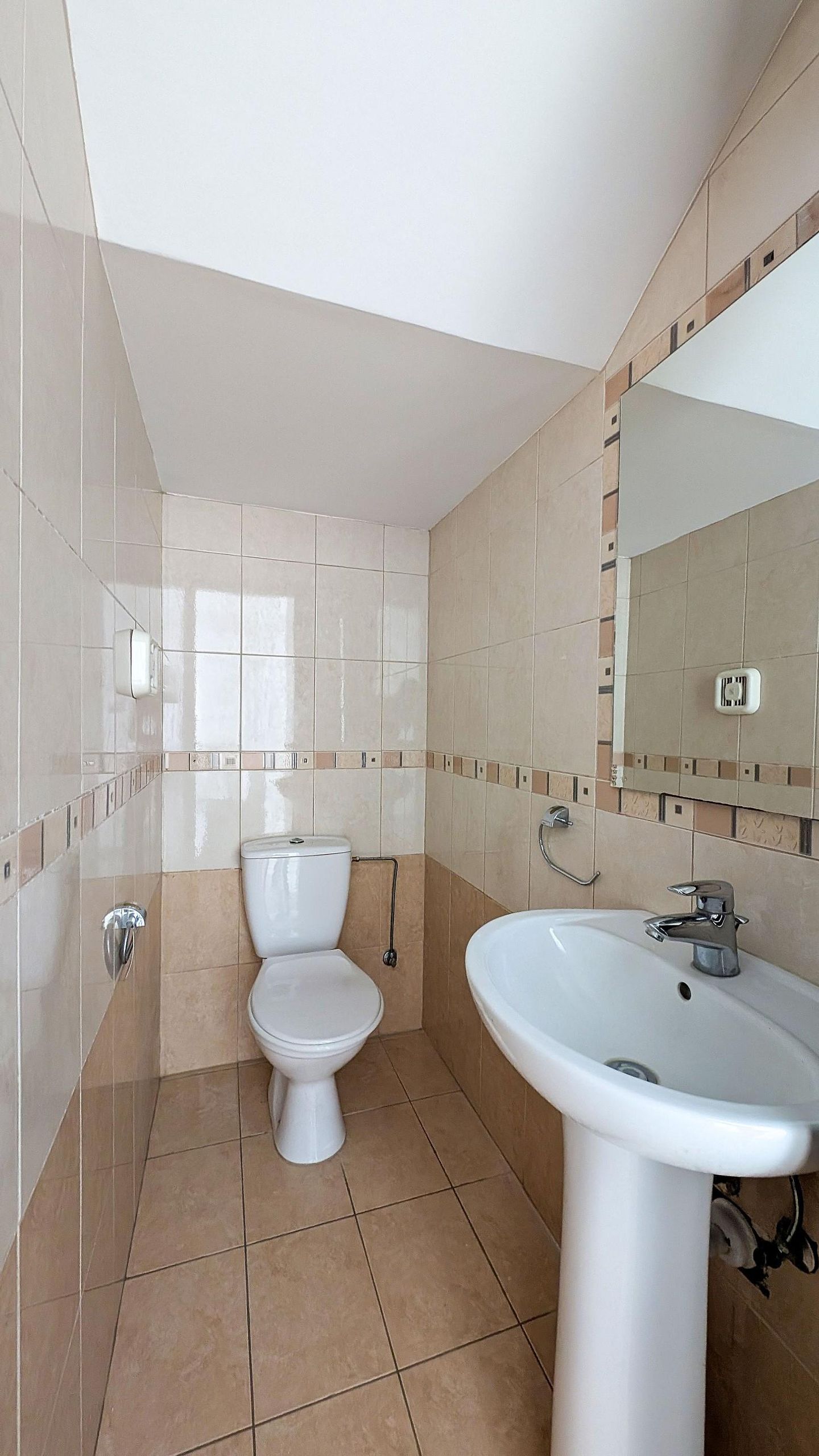 Three-Bedroom semi-detached house in Pera Chorio, Nicosia – id S41110