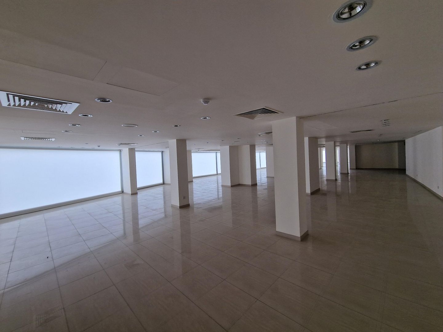 Two Full-Floor Office Spaces in Engomi, Nicosia – id S44786