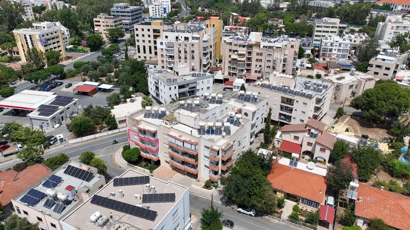 Three-bedroom Apartment in Chryseleousa, Strovolos, Nicosia – id S41473