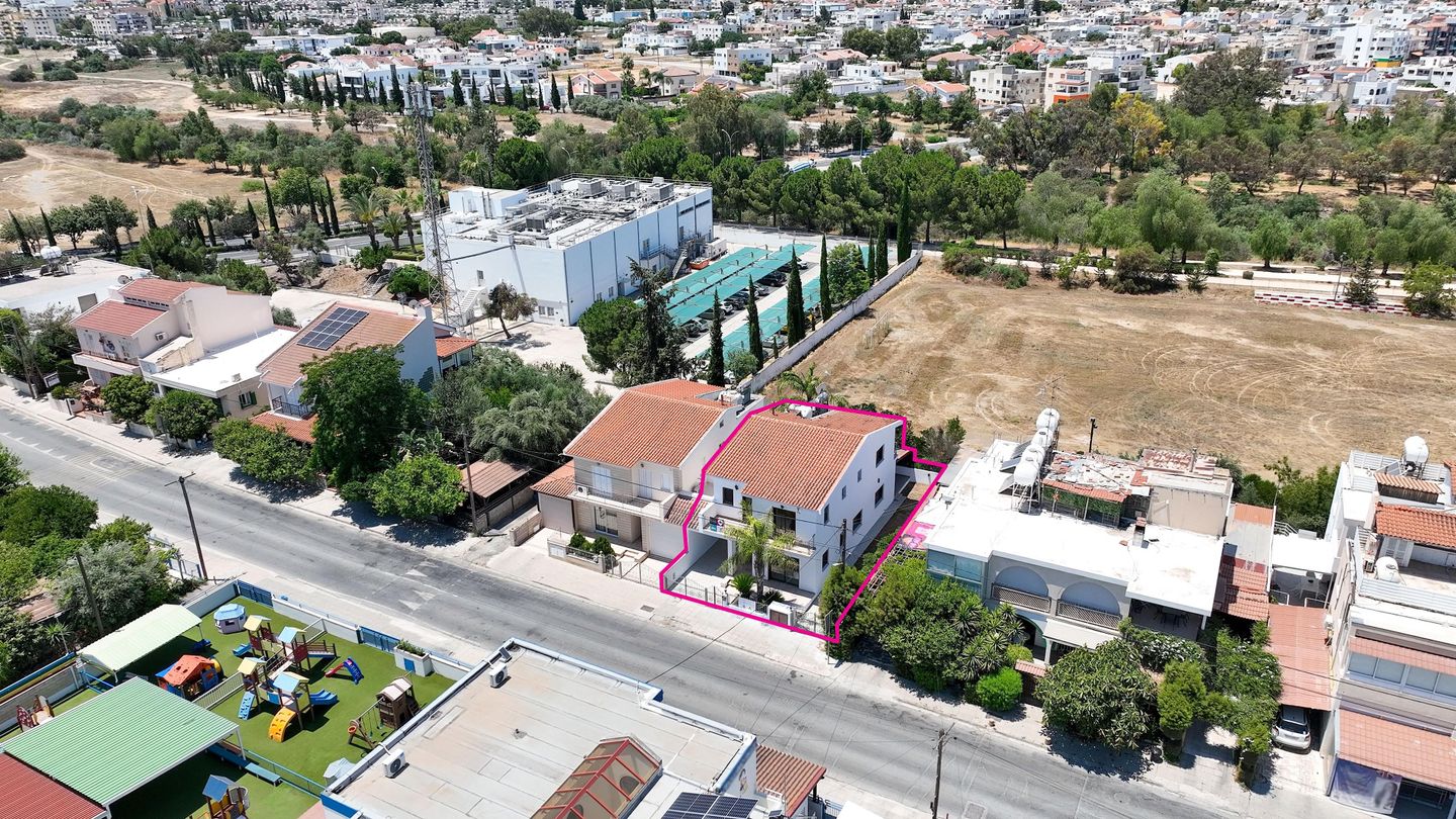 Three-Bedroom House with Attic in Agia Paraskevi, Lakatamia, Nicosia – id S32392