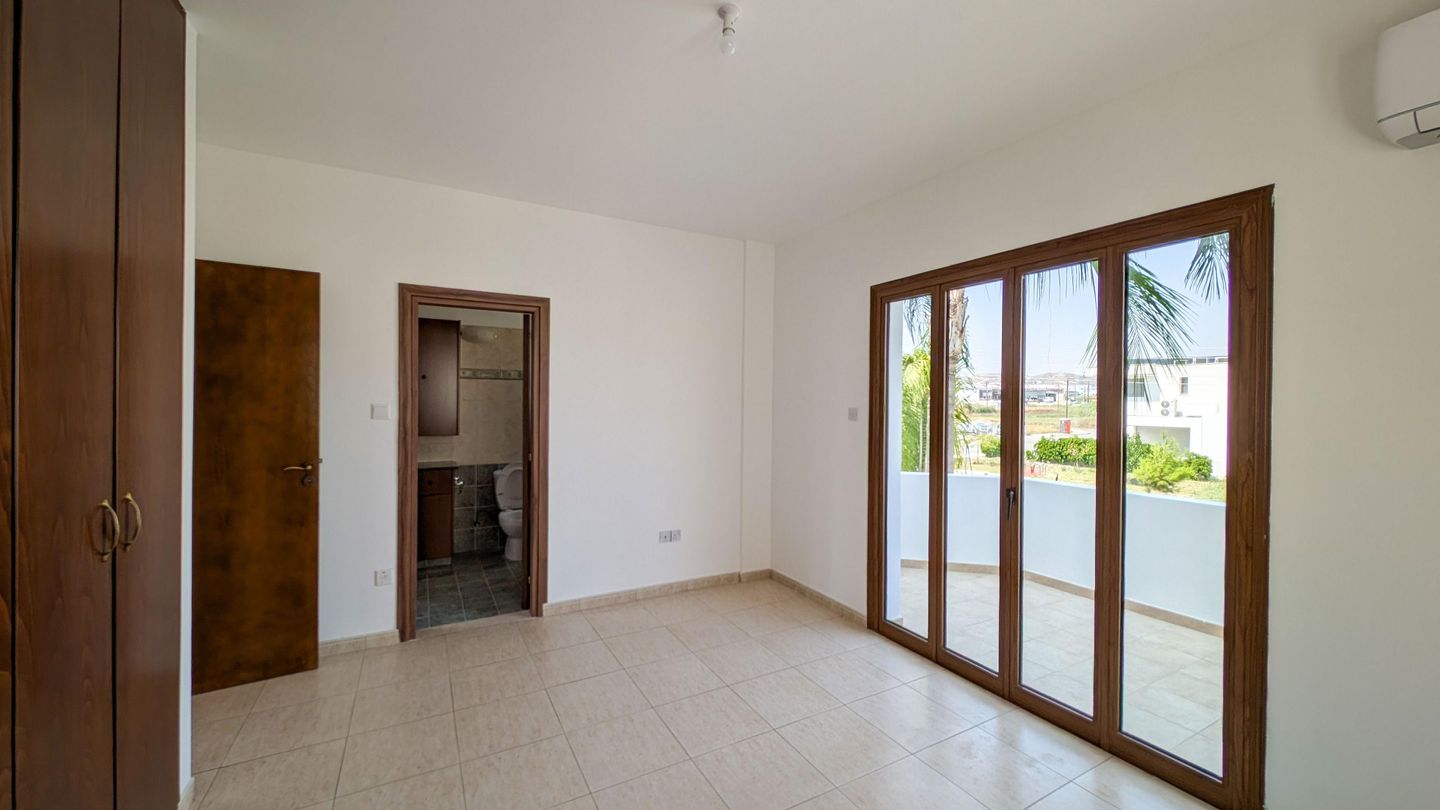 Detached Two Storey House in Aradippou, Larnaca – id S31886