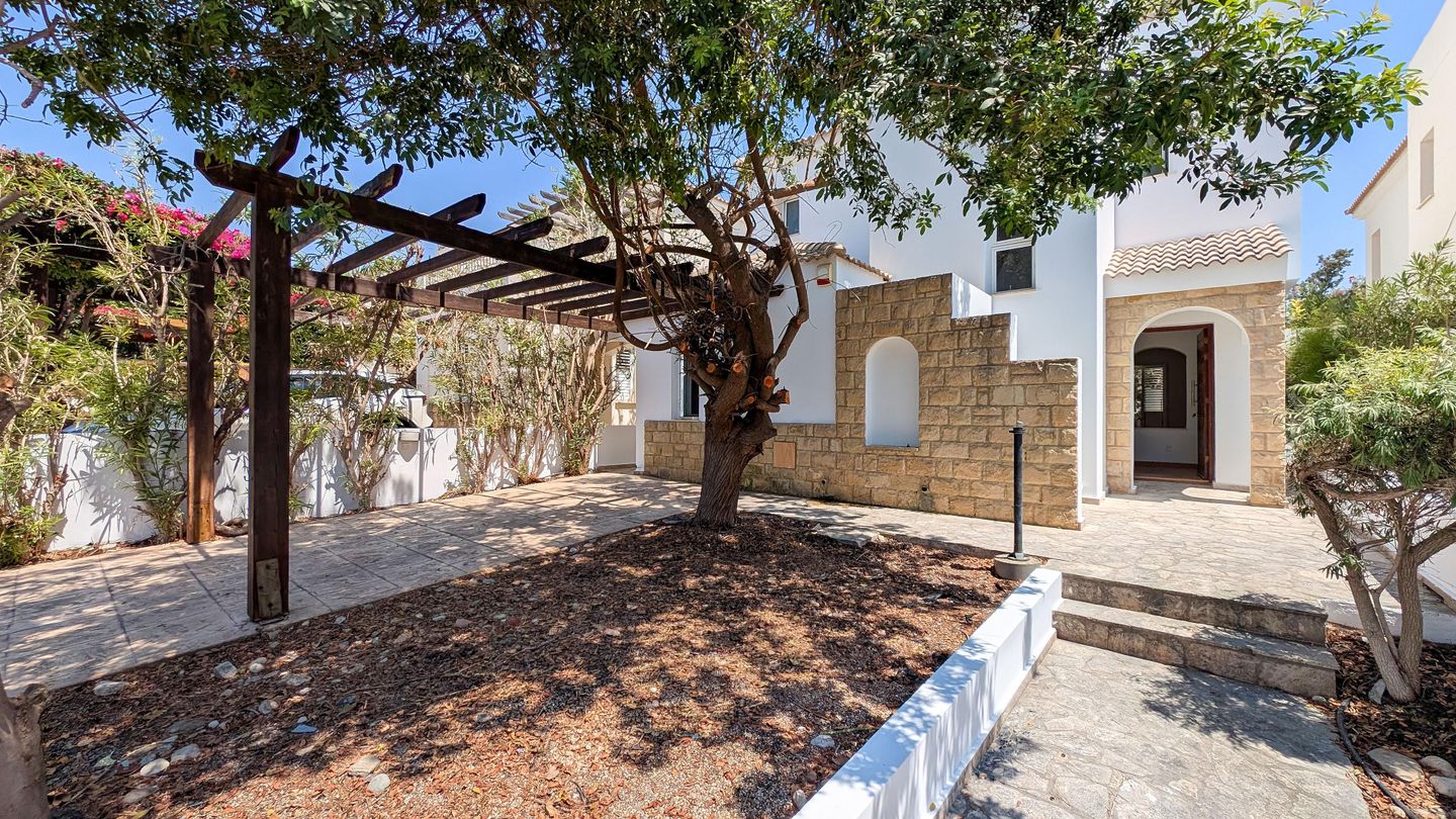 Detached Two Storey House in Pegeia, Paphos – id S4255
