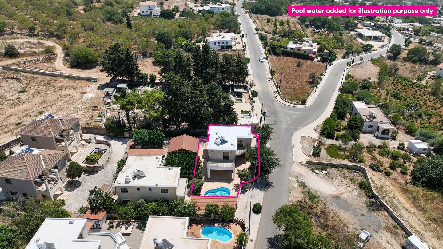 Detached two-storey House in Ineia, Paphos – id S41056