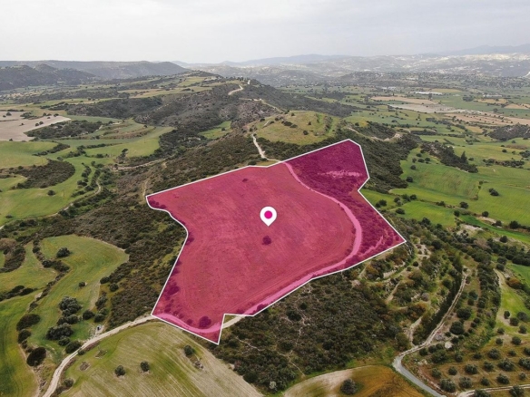 Agricultural Field in Alaminos, Larnaca – id S3517