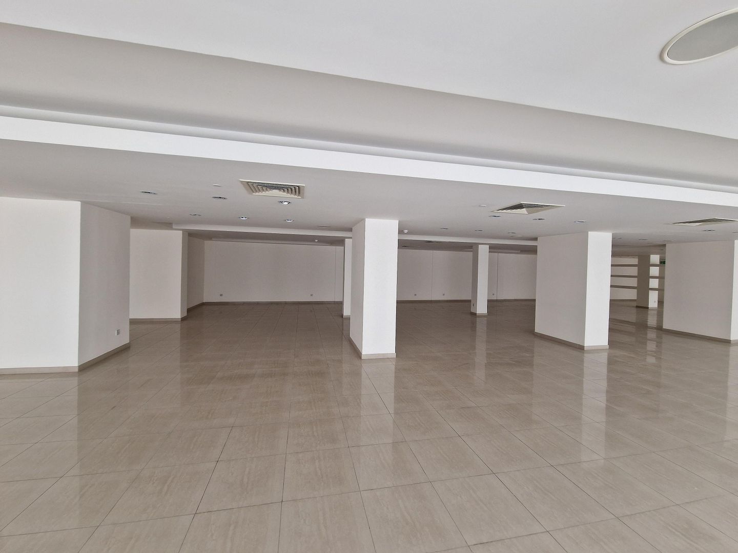 Two Full-Floor Office Spaces in Engomi, Nicosia – id S44786