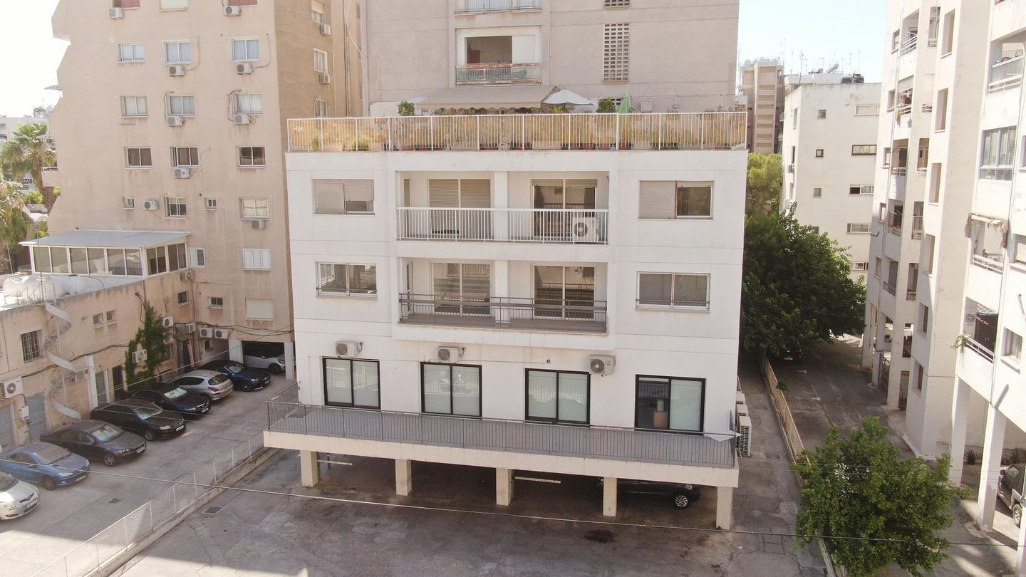 Office Unit in Agioi Omologites, Nicosia – id S44909