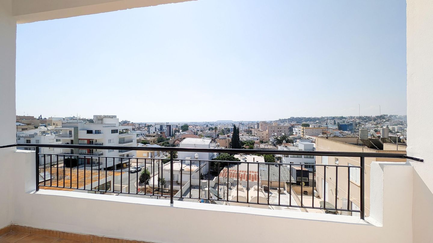 Top Floor Three-Bedroom apartment in Aglantzia, Nicosia – id S2843