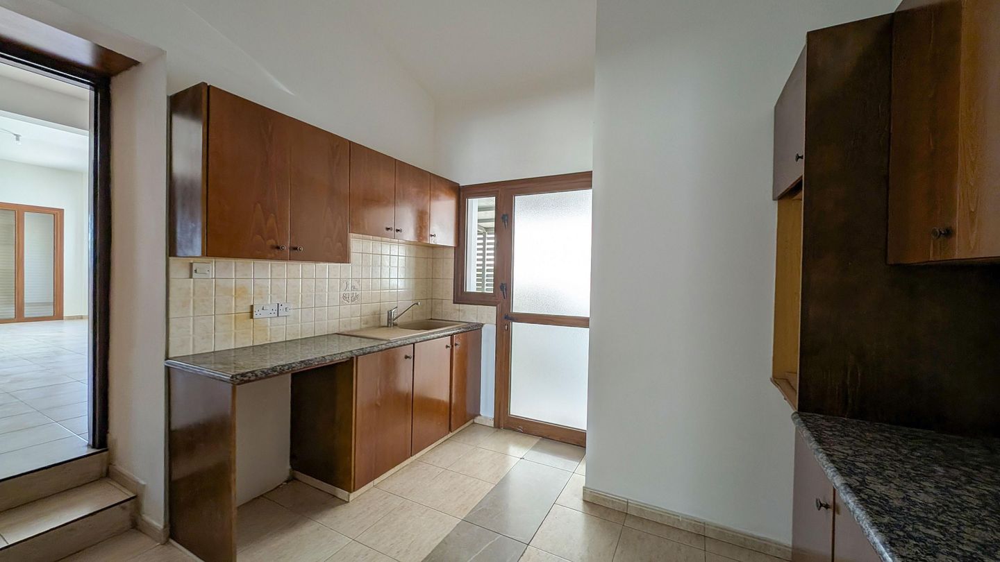Detached Two Storey House in Aradippou, Larnaca – id S31886