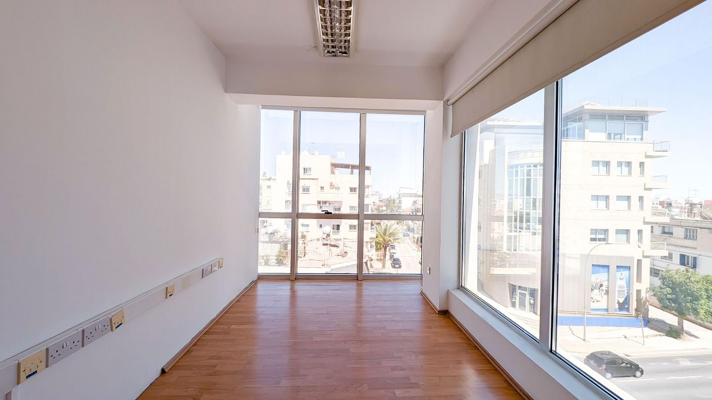 Yield Producing, Mixed-use commercial building in Acropoleos Avenue, Strovolos, Nicosia – id S46027